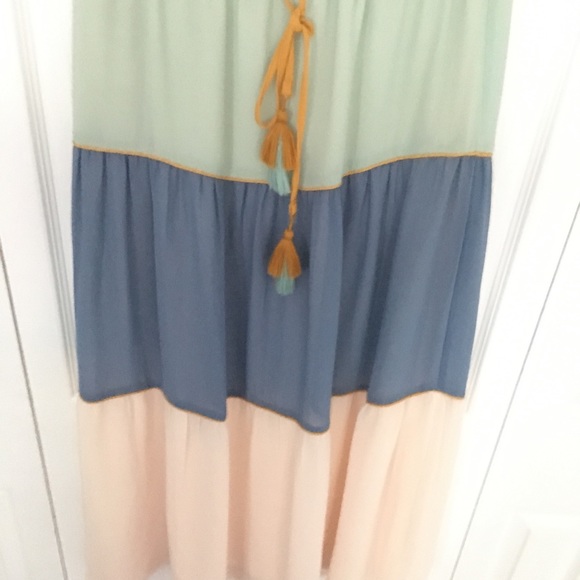 Women's Loft tri color flowy maxi skirt - Picture 2 of 5